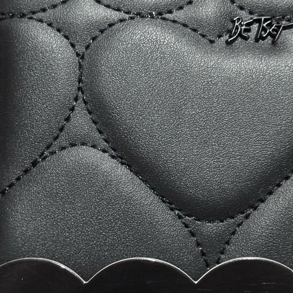 Betsey Johnson Quilted Black Heart Wallet - Picture 5 of 6